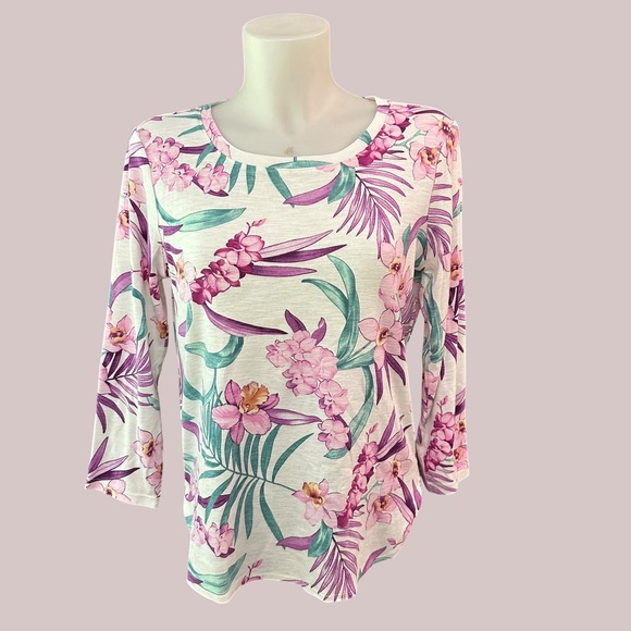 Tommy Bahama Tops - Tommy Bahama Round Neck Floral Hibiscus Long Sleeve Top Sz Small - Cotton